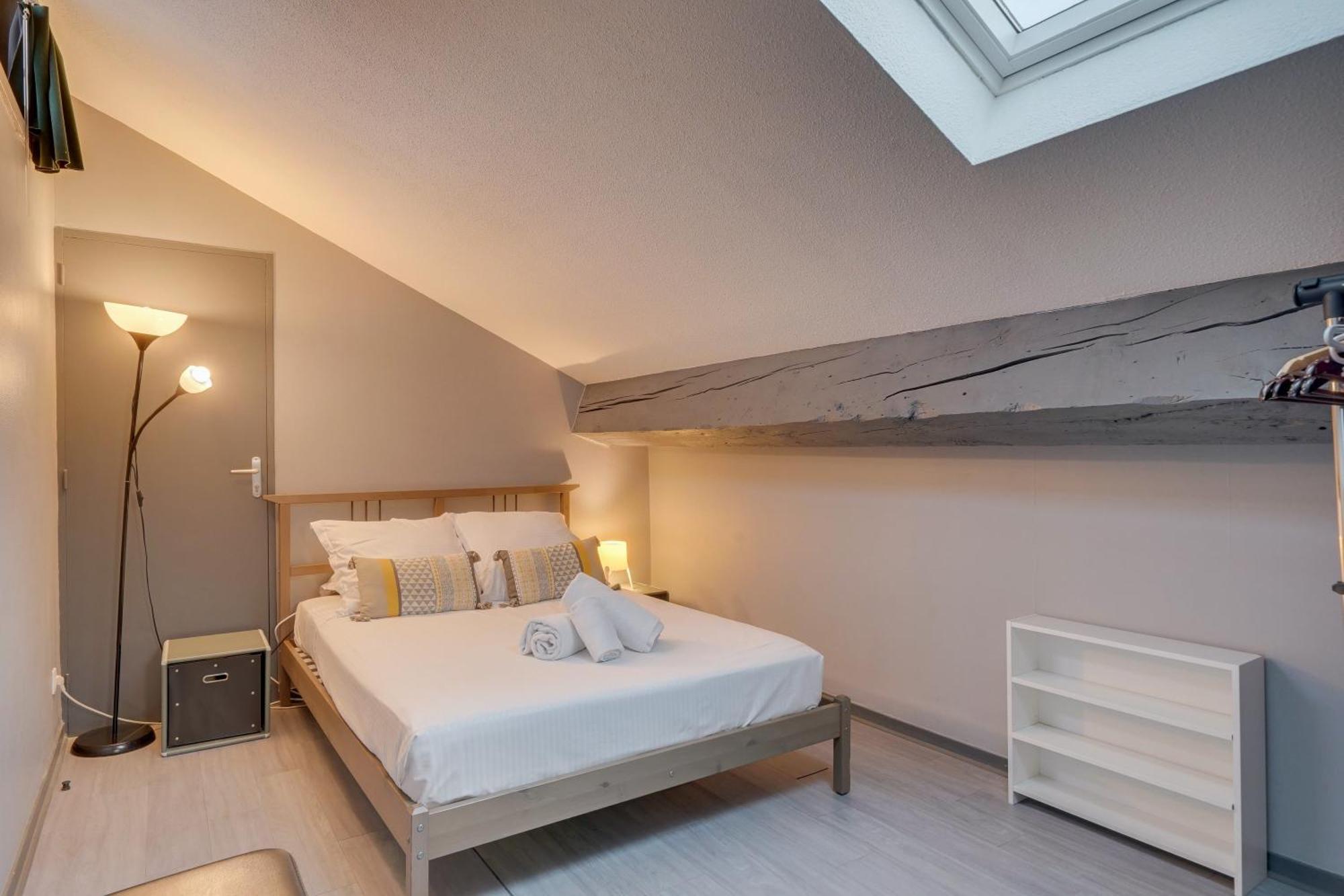 Le Richelieu - Magnifique Duplex Avec Une Vue Incroyable Bordeaux Esterno foto